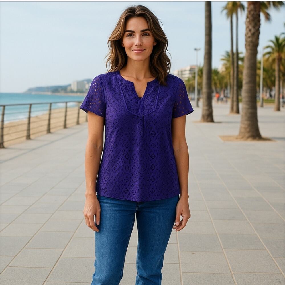 Isaac Mizrahi Live! Size Large Women's Purple Lace Top